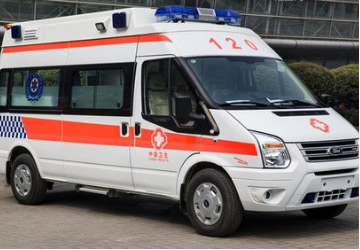 丽江救护车租赁